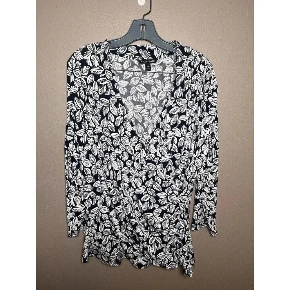 41Hawthorne Henri Ruched Knit Wrap Top (Black Floral) - XXL
